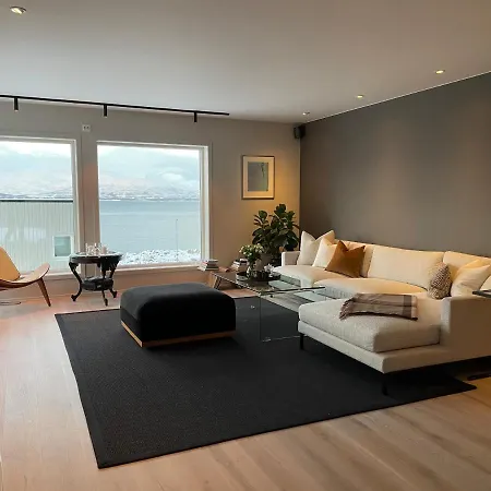 Holiday home Modern And Sentral - Close To Centrum And Nature *