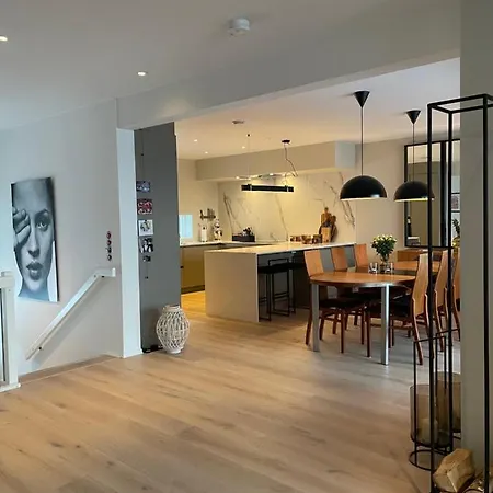 Modern And Sentral - Close To Centrum And Nature Tromso