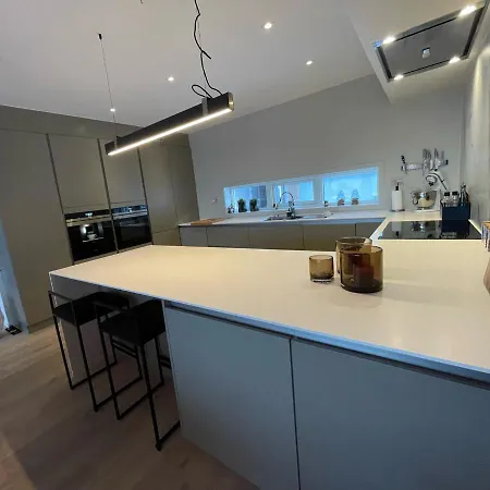 Tatil Evi Modern And Sentral - Close To Centrum And Nature *